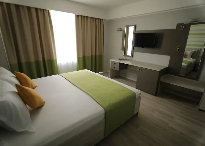 Hotel Dedal Navodari